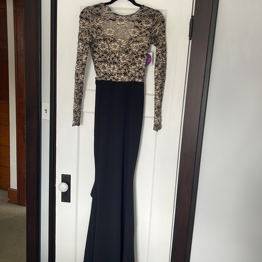 Windsor black and nude size small formal dress